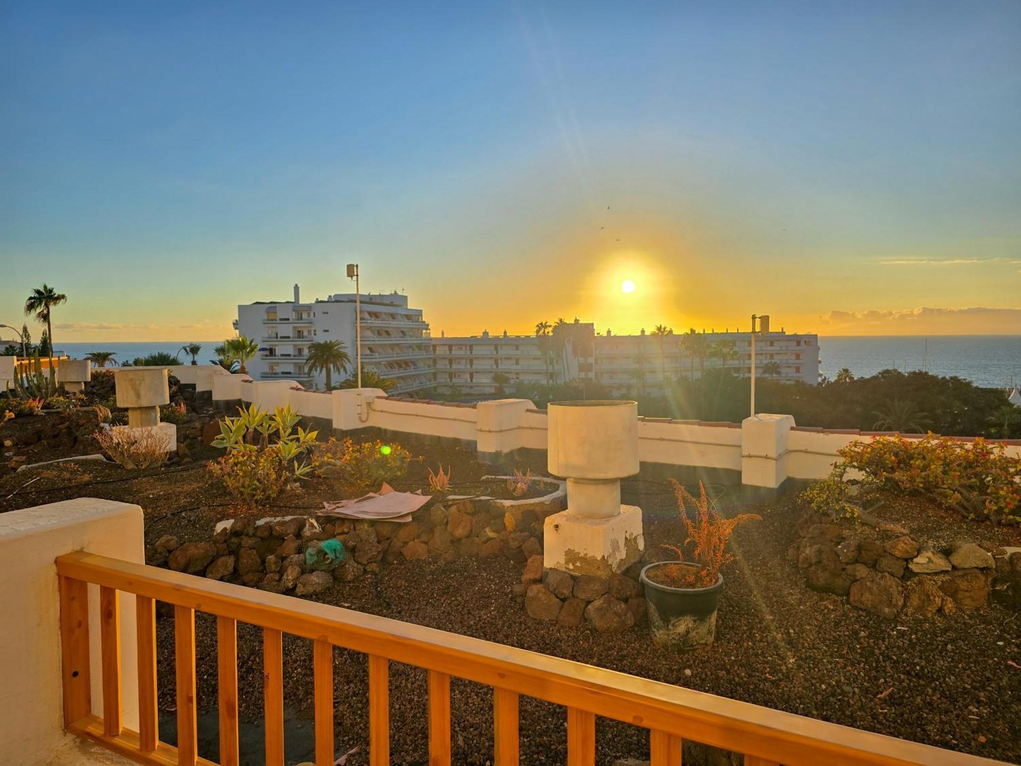 Aqua Sun Los Geranios By Helloapartments Costa Adeje  Zewnętrze zdjęcie